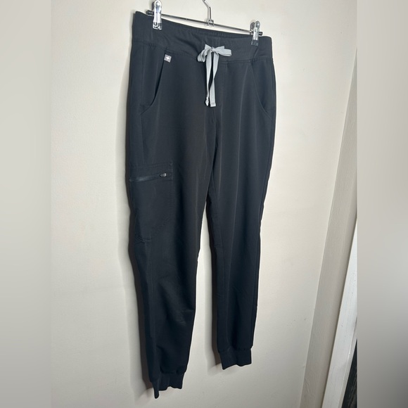 Figs Zamora Jogger Scrub Pants Black Health Care Work Nurse Vet Tech size Small - Picture 3 of 11